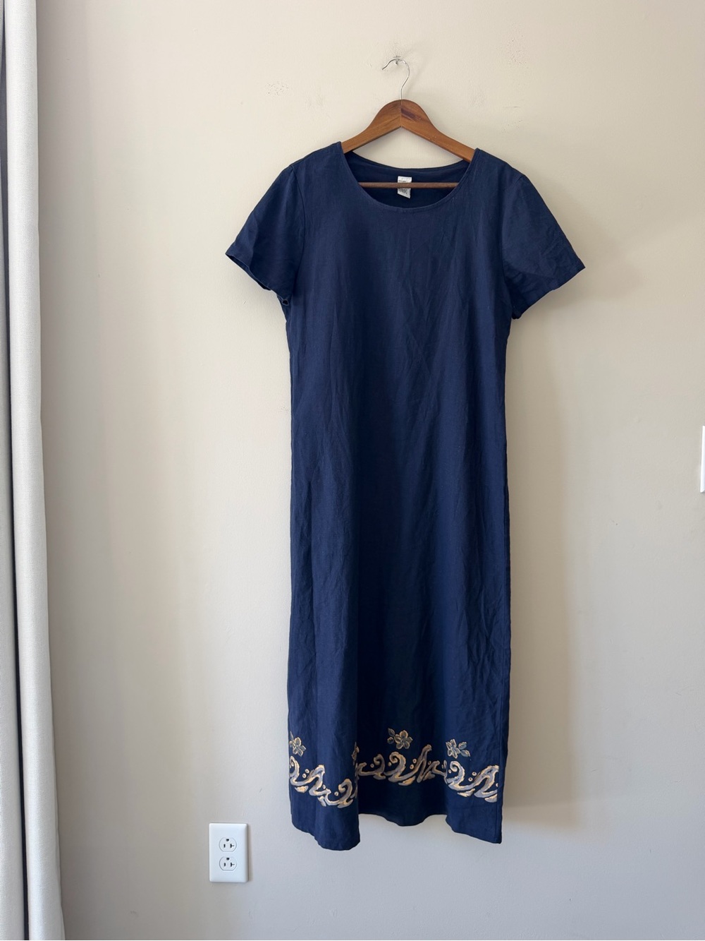 Source Unknown Vintage Navy Short Sleeve Maxi Dress with Unique Hem 8
